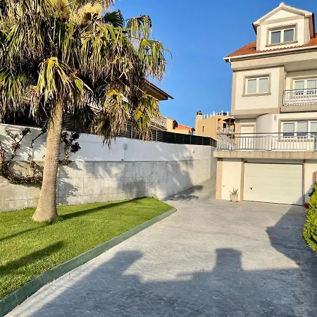 Vivienda Adosada Con Piscina Cerca De La Playa *