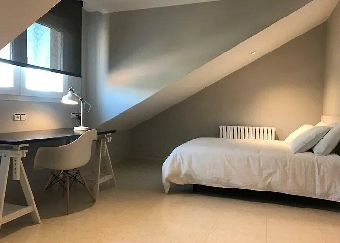 Hébergement de vacances Vivienda Adosada Con Piscina Cerca De La Playa *