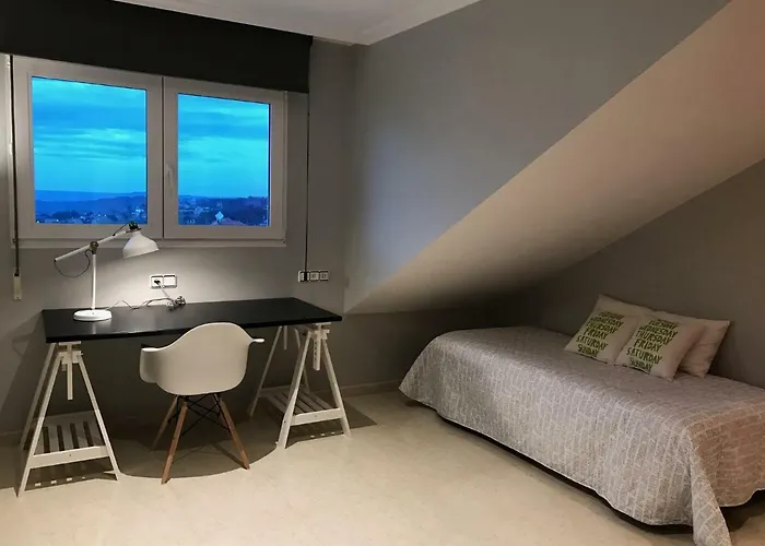 Hébergement de vacances Vivienda Adosada Con Piscina Cerca De La Playa *