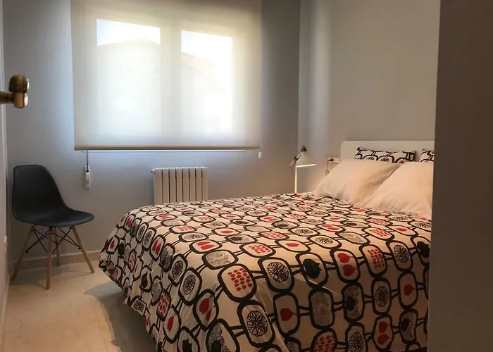 Vivienda Adosada Con Piscina Cerca De La Playa *