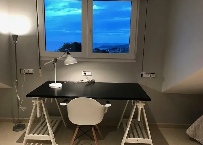 Hébergement de vacances Vivienda Adosada Con Piscina Cerca De La Playa